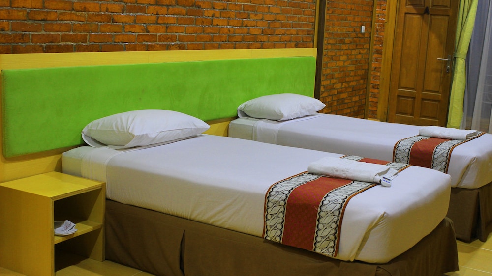 jambuluwuk convention hall and resort puncak