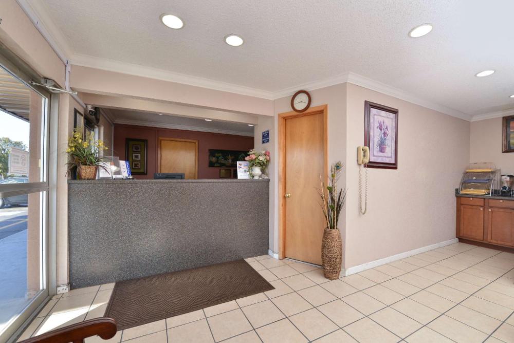 americas best value inn indianola