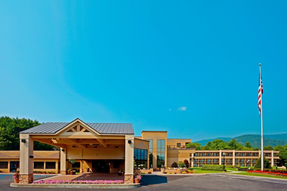holiday inn resort lake george adirondack area by ihg