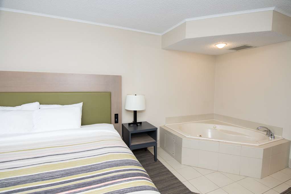 country inn and suites by radisson lehighton jim thorpe pa