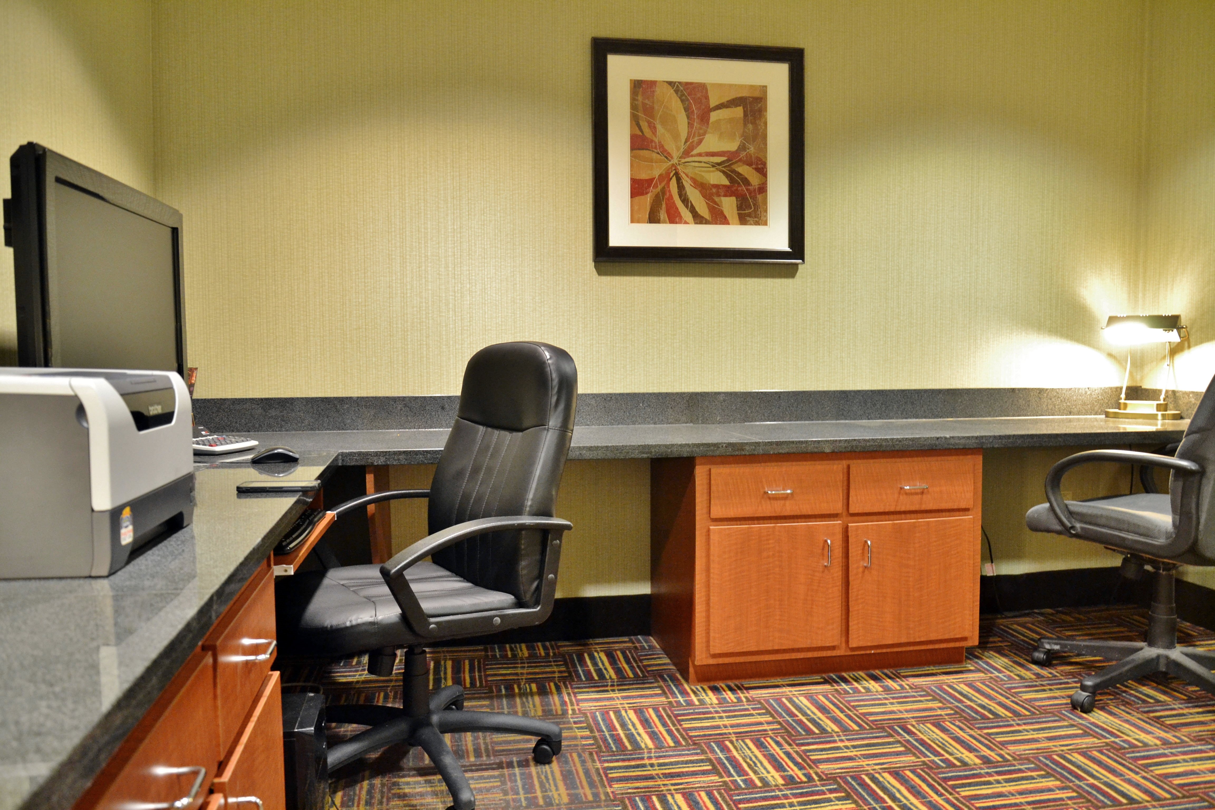 holiday inn express and suites center township by ihg