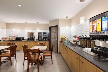 country inn and suites by radisson dalton ga