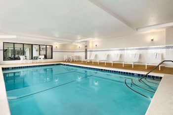 Country Inn & Suites By Radisson, Dalton, Ga,Whitfield County>>Dalton,3 star