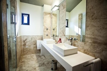 hotel and winery senorio de nevada