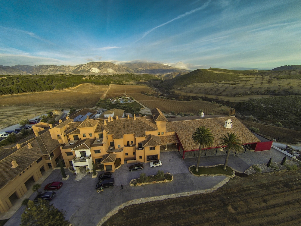 hotel and winery senorio de nevada