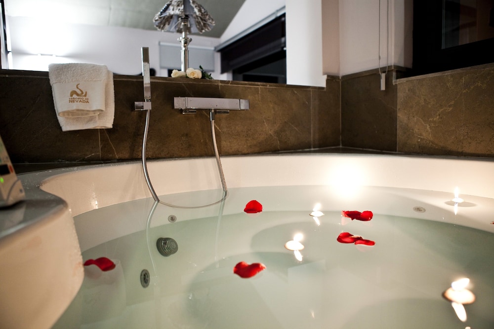 hotel and winery senorio de nevada