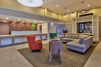 Holiday Inn Westbury - Long Island By Ihg,East Garden City>>Carle Place,3 star