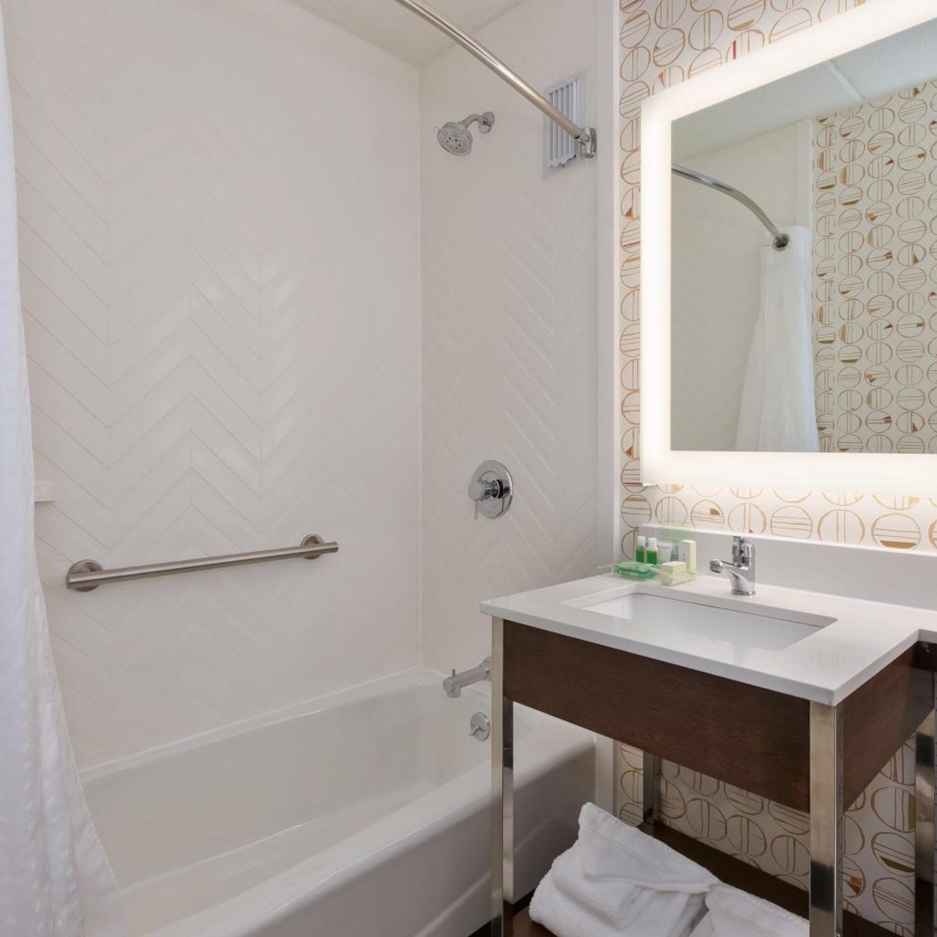 holiday inn westbury long island by ihg