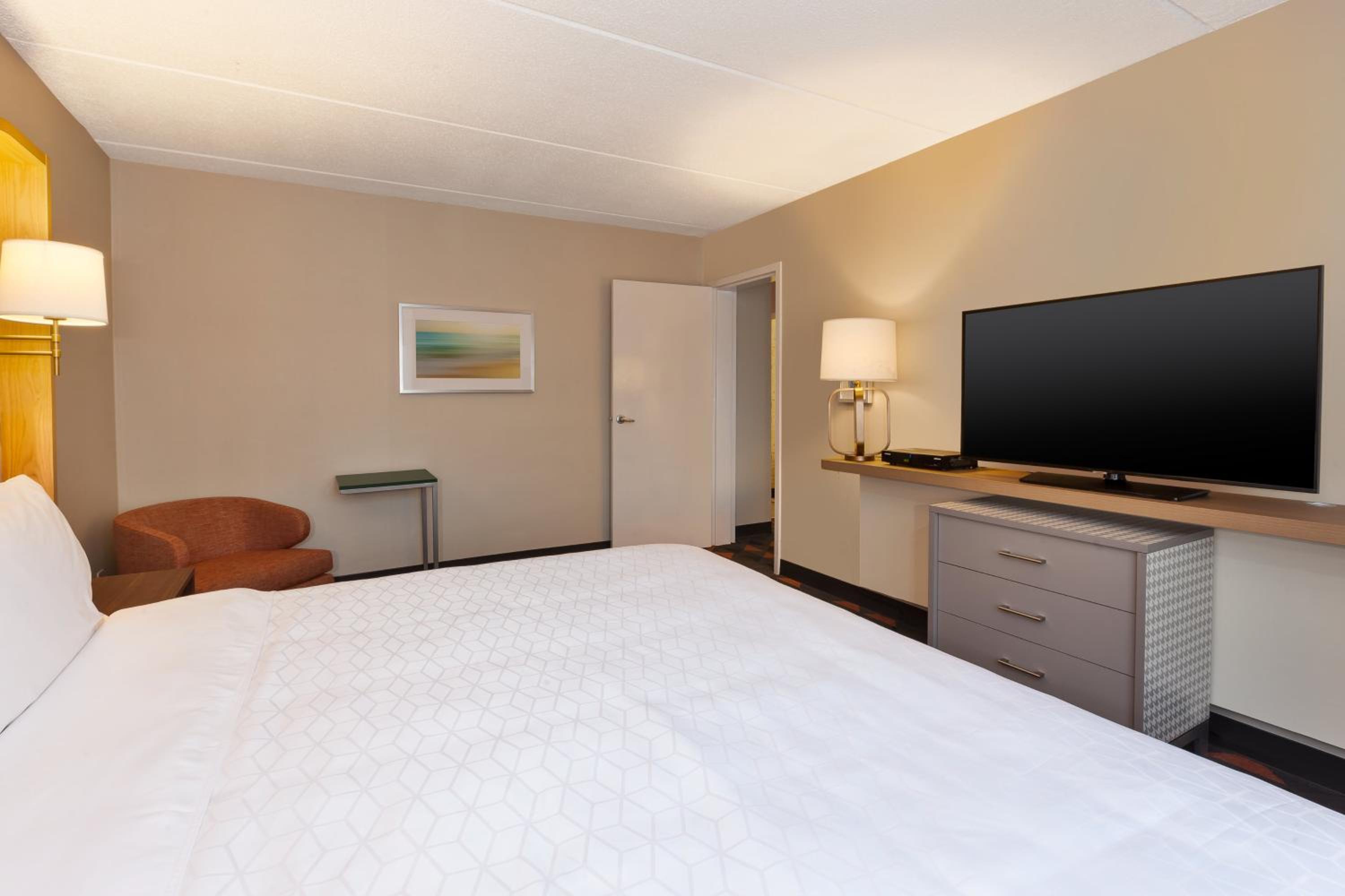 holiday inn westbury long island by ihg