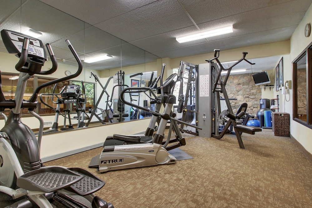 holiday inn westbury long island by ihg