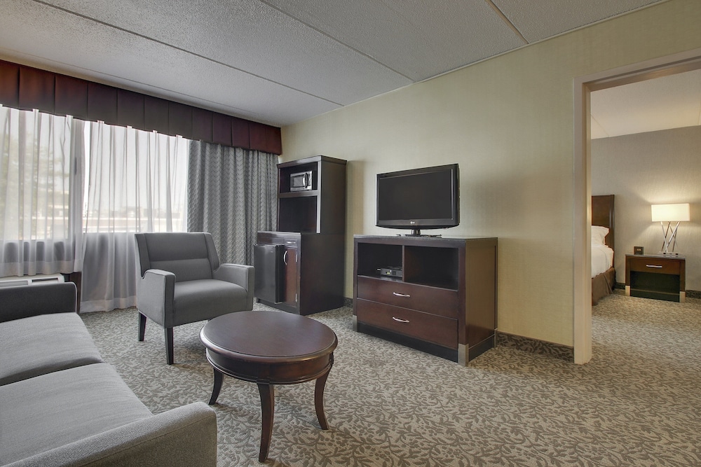 holiday inn westbury long island by ihg
