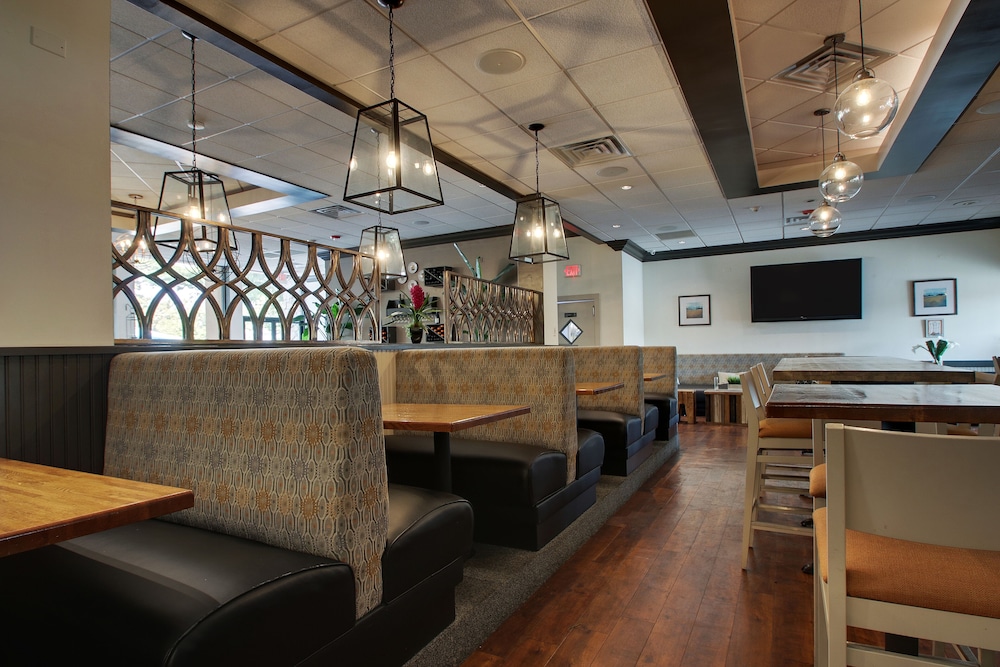 holiday inn westbury long island by ihg