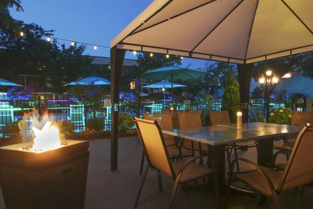 holiday inn westbury long island by ihg