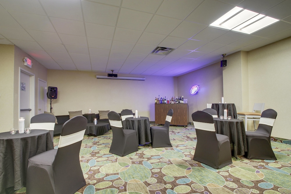 holiday inn westbury long island by ihg
