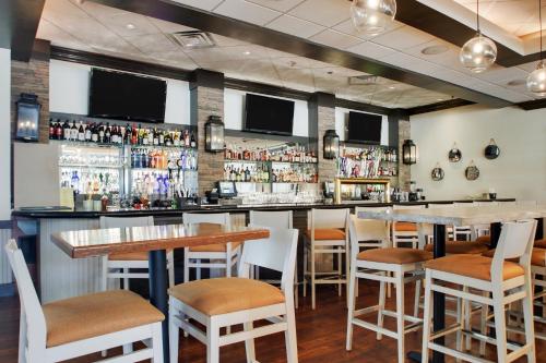 holiday inn westbury long island by ihg
