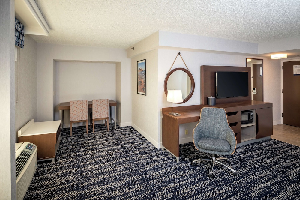 hampton inn long island commack