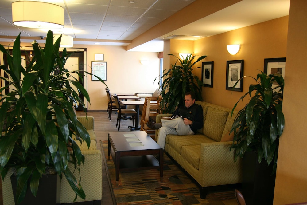 hampton inn long island commack