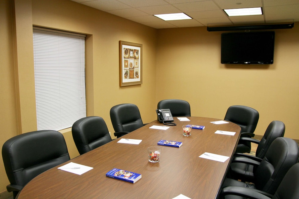 hampton inn long island commack