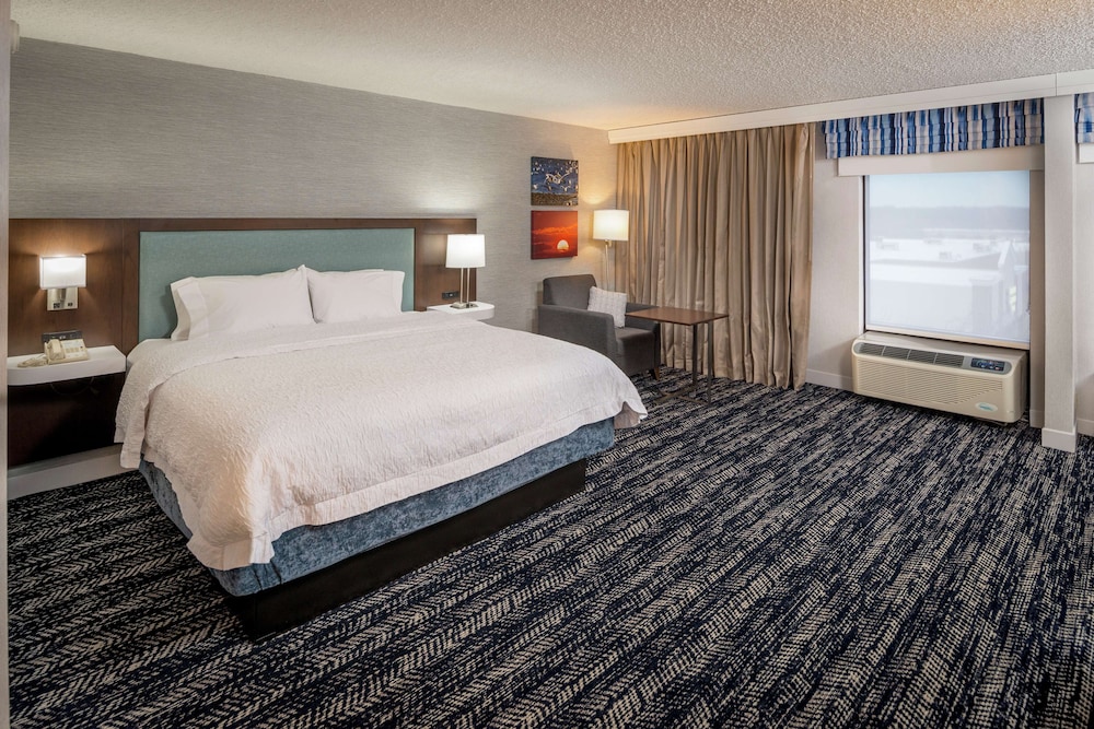 hampton inn long island commack