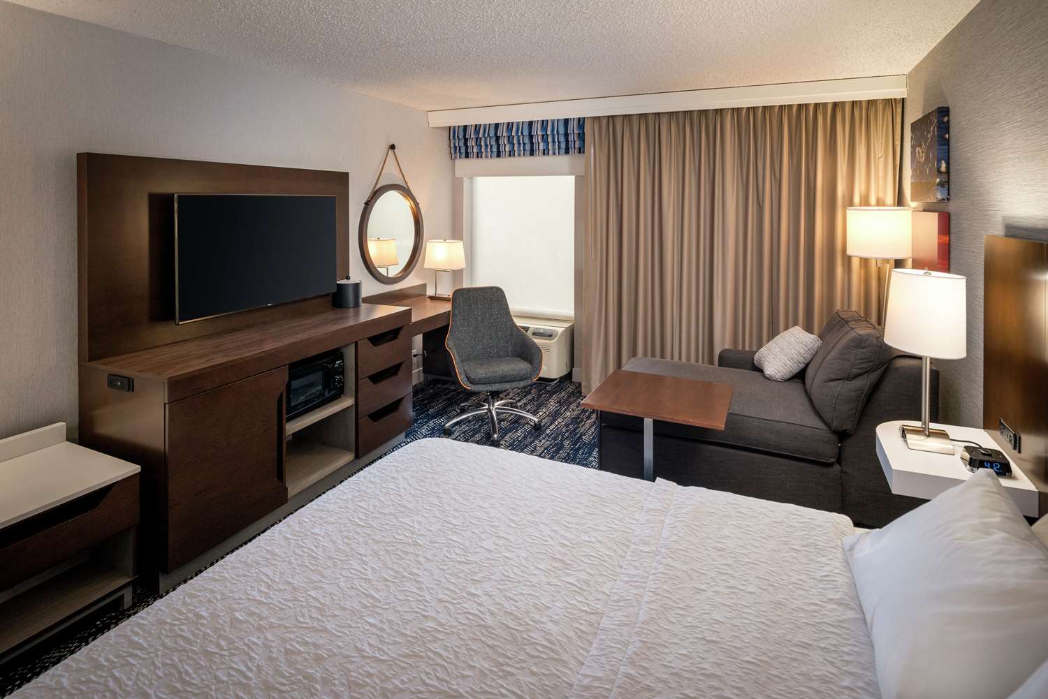 hampton inn long island commack