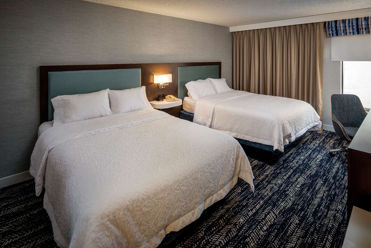 hampton inn long island commack