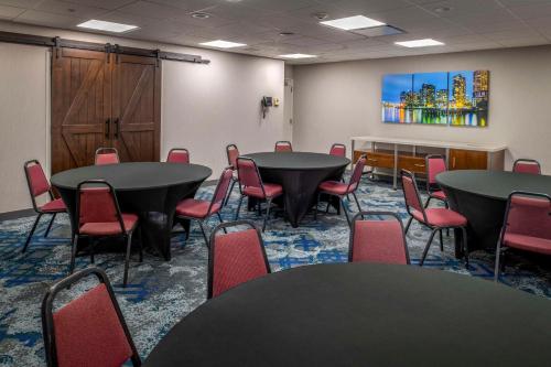 hampton inn long island commack