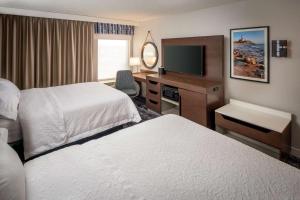 hampton inn long island commack