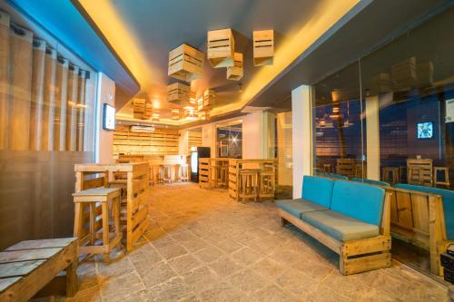 hikkaduwa beach hotel