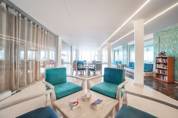 hikkaduwa beach hotel