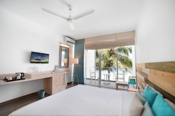 hikkaduwa beach hotel