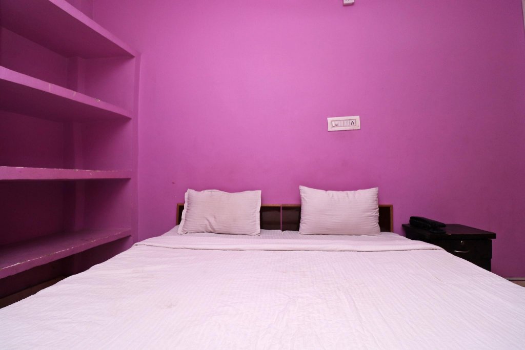A K Rajput Guest House By Oyo Rooms,New Delhi>>Delhi,3 star