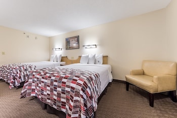 red roof inn cleveland airport middleburg heights