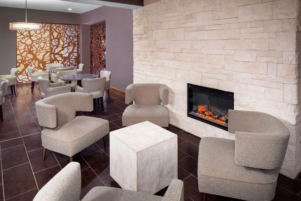 wyndham garden westlake