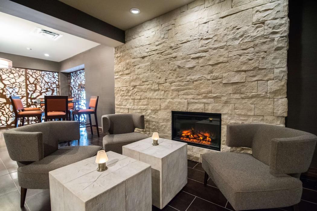 wyndham garden westlake