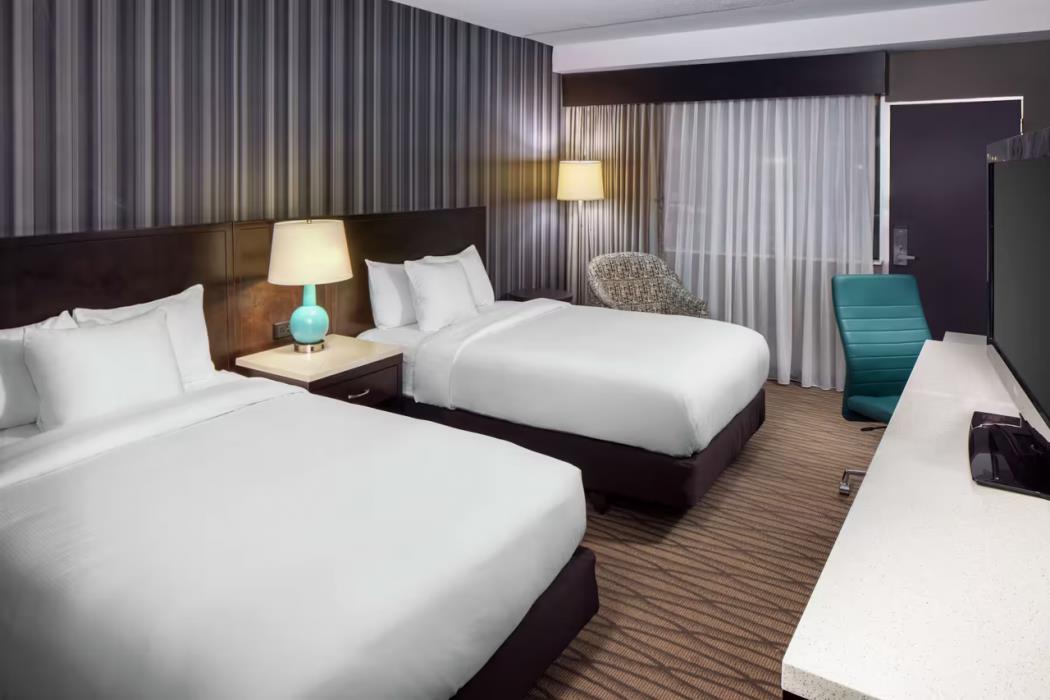 wyndham garden westlake