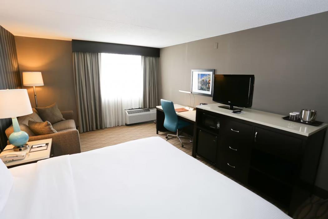 wyndham garden westlake