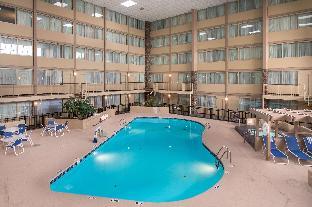 wyndham garden westlake