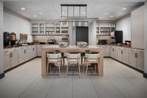 homewood suites by hilton cleveland solon