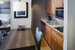 homewood suites by hilton cleveland solon