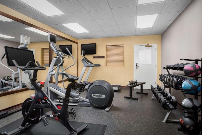 homewood suites by hilton cleveland solon