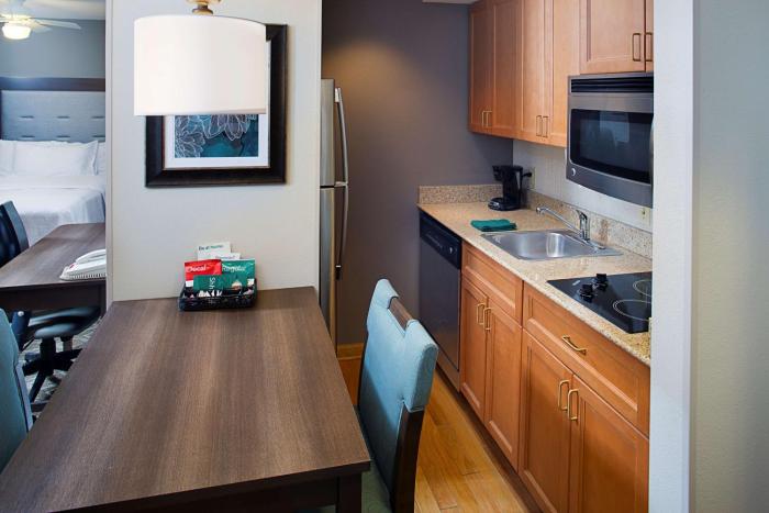 homewood suites by hilton cleveland solon