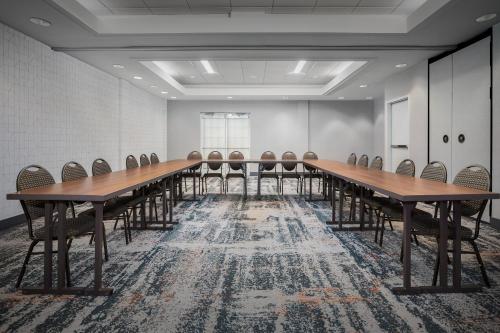 homewood suites by hilton cleveland solon