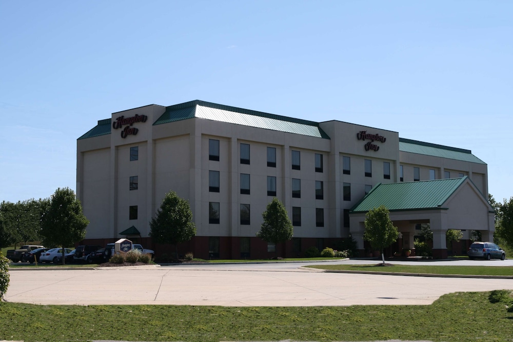 hampton inn cleveland airport tiedeman road