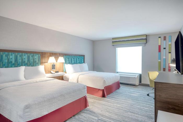 hampton inn cleveland airport tiedeman road