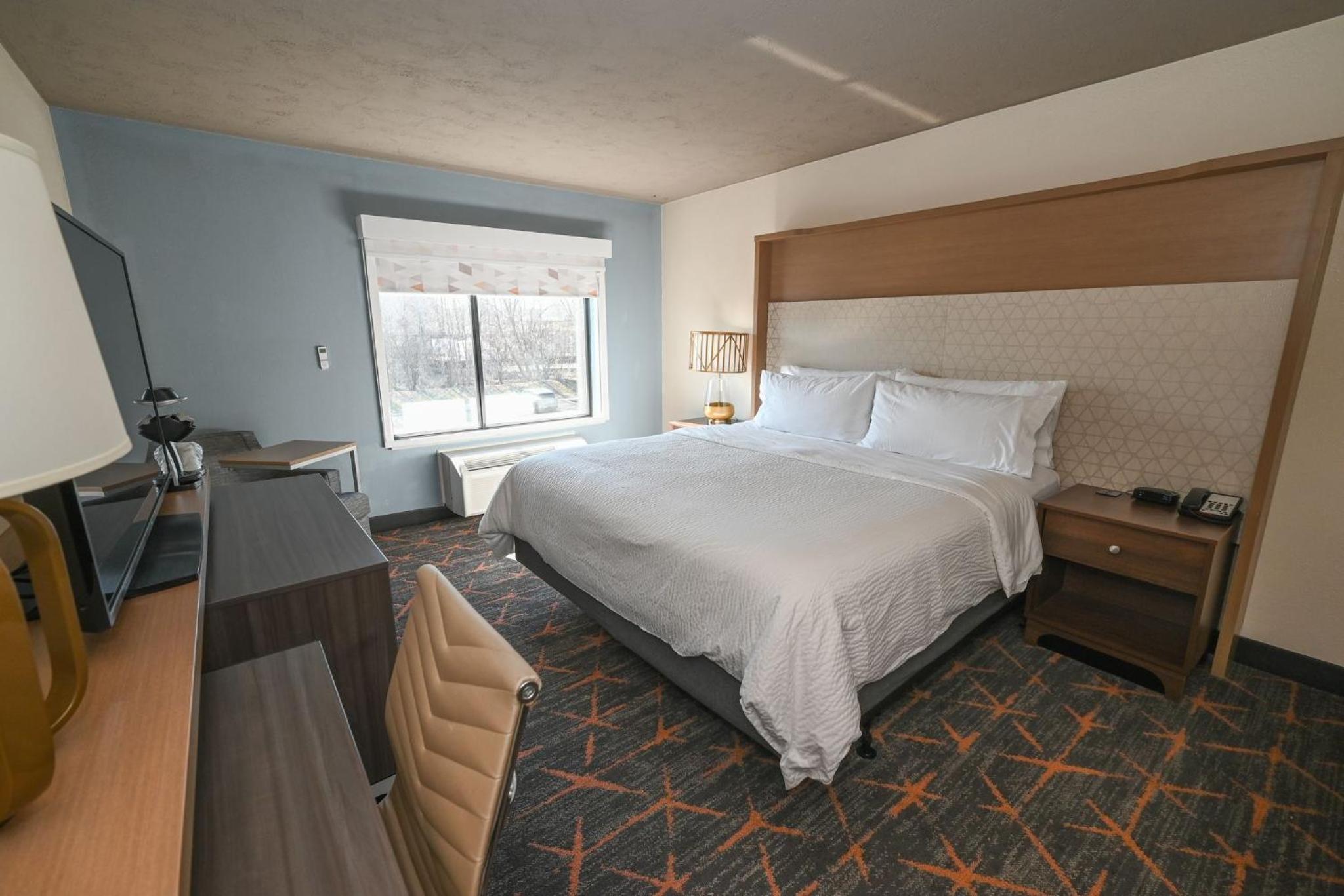 holiday inn cleveland mayfield by ihg