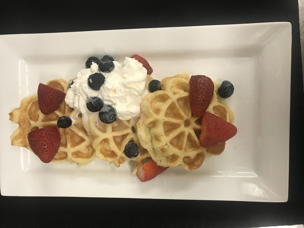 holiday inn cleveland mayfield by ihg