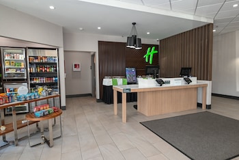 Holiday Inn Cleveland-Mayfield By Ihg,Lyndhurst>>Cleveland,3 star