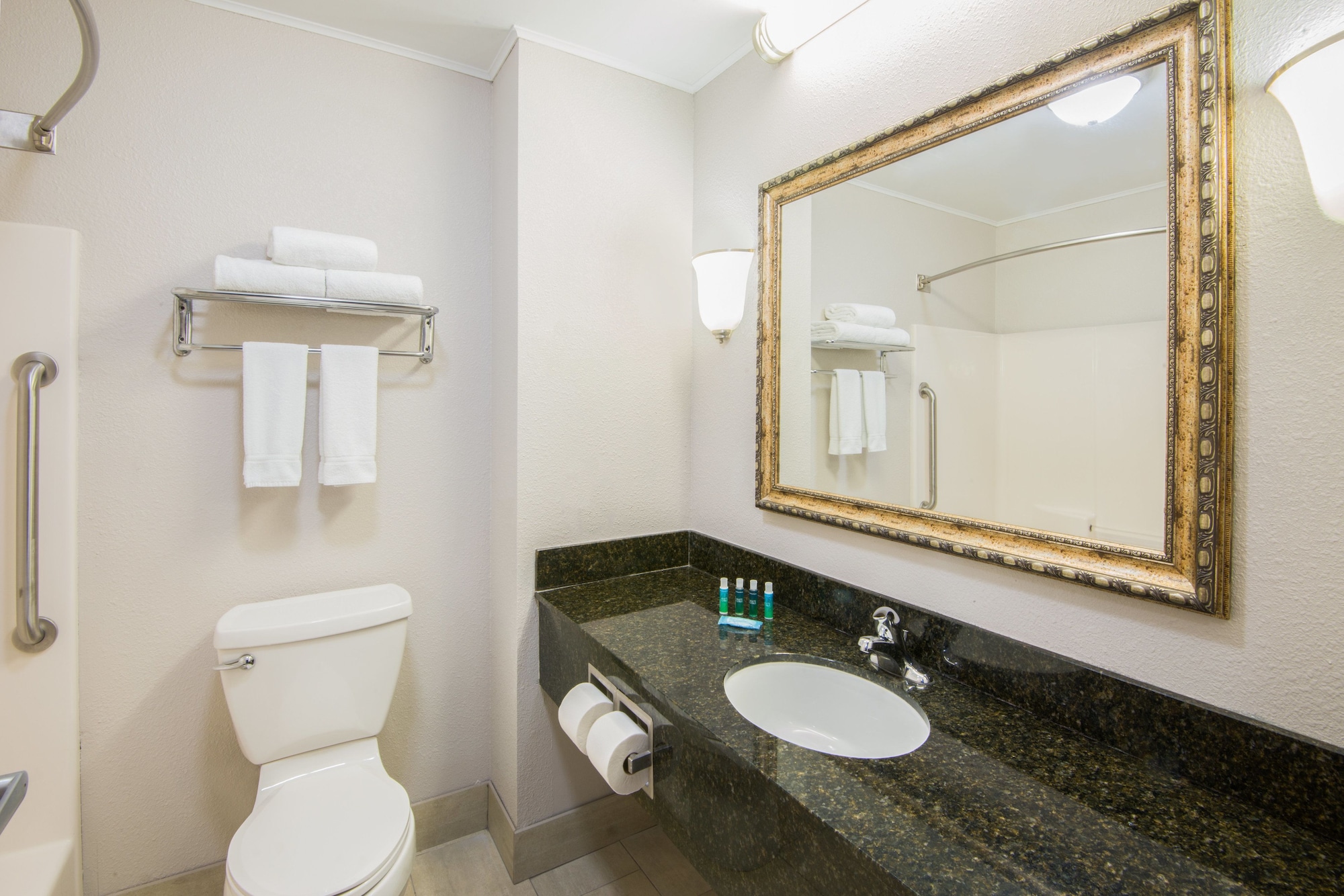 holiday inn express cleveland airport brookpark by ihg