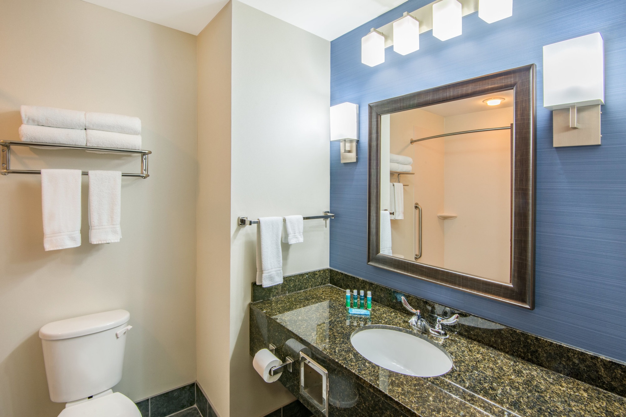 holiday inn express cleveland airport brookpark by ihg