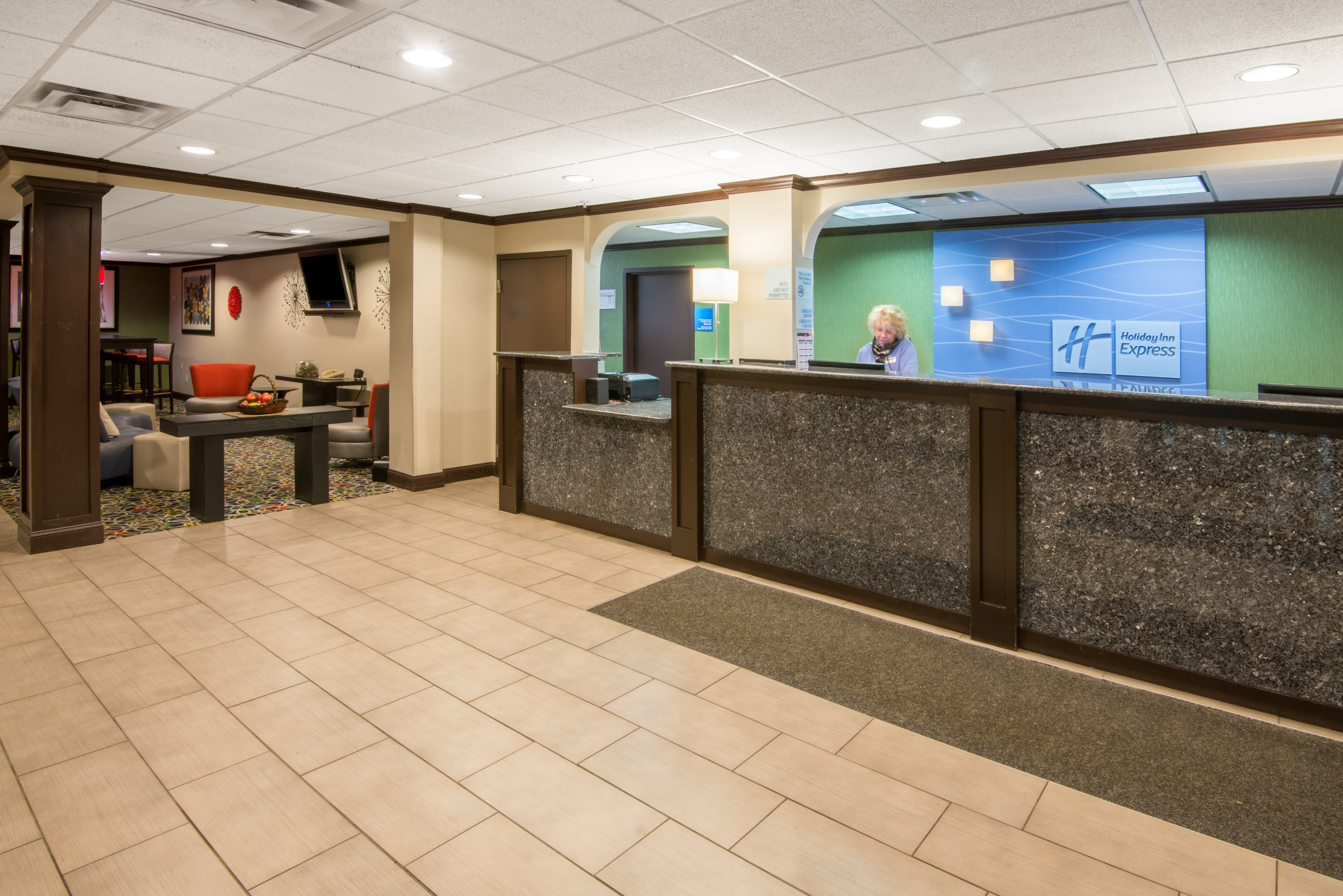 holiday inn express cleveland airport brookpark by ihg